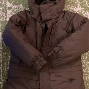 Brown Marmot coat . Size L 10-12 Y
